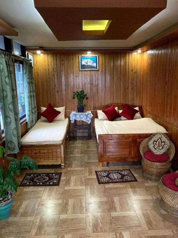 Raibas Homestay Darjeeling  Buitenkant foto